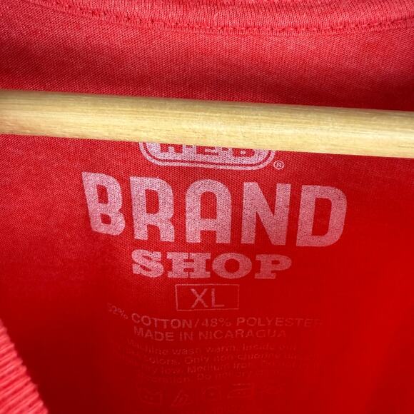 H-E-B Brand Shop Texas Born H-E-B Fed Adult‎ T-Shirt - Heather Red, XL - Picture 4 of 6
